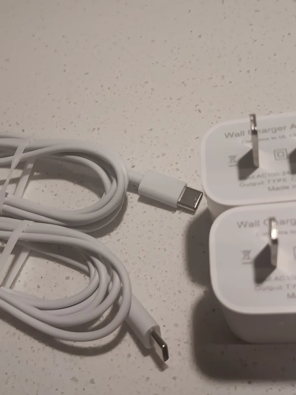 & Other Stories White USB-C Cables with Dual Wall Chargers